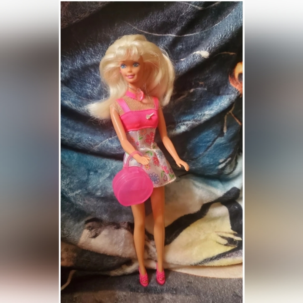 Barbie doll 1976